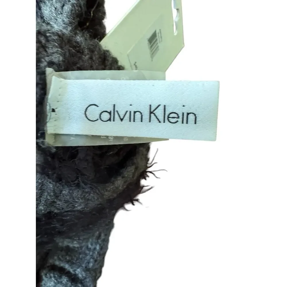 Calvin Klein other looking ship