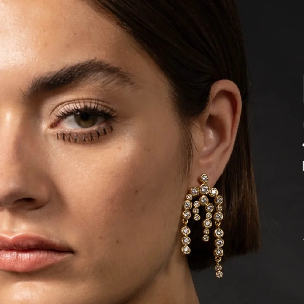 Alexis Bittar details posts glisten