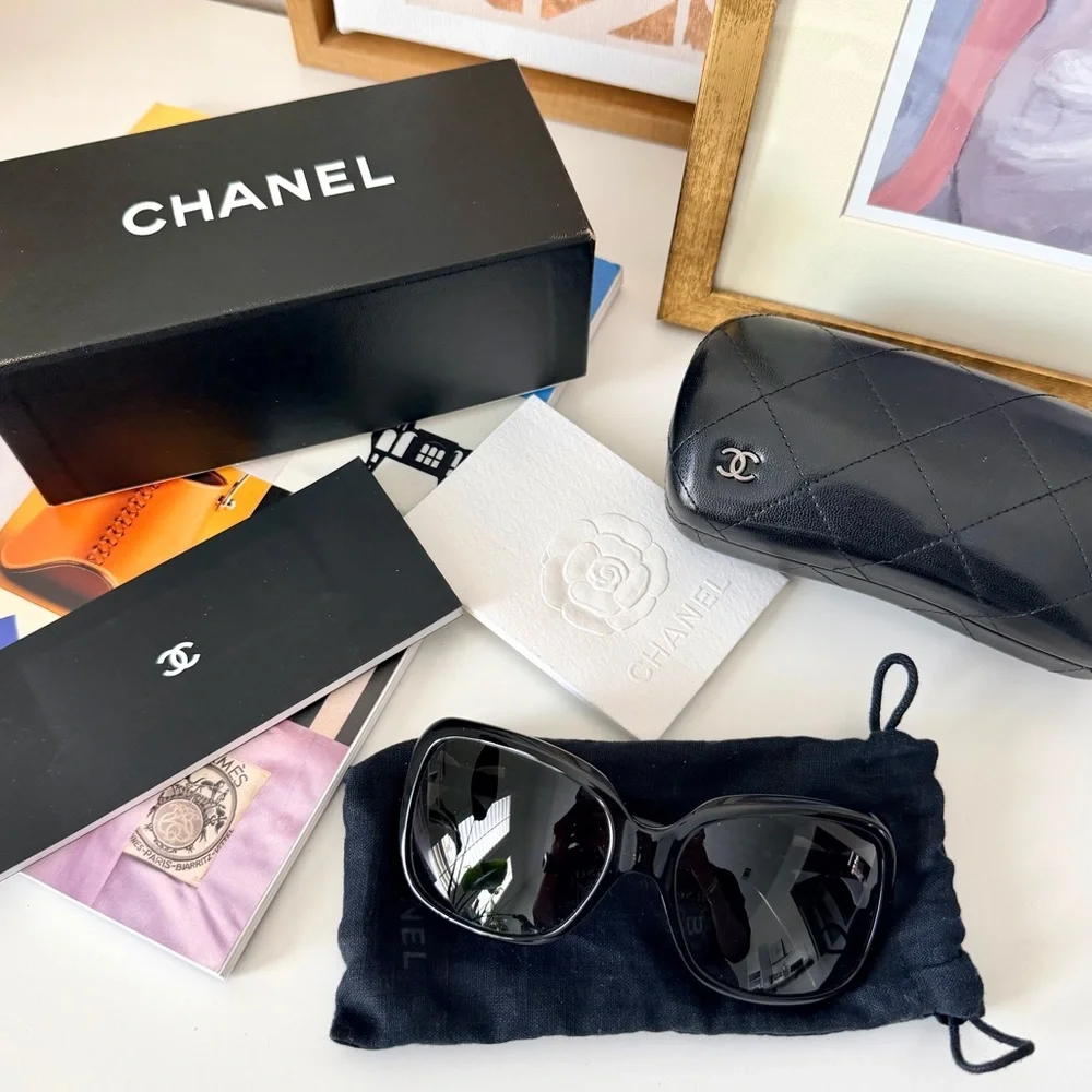 Chanel CC Logo Ribbon‎ Black Acetate Oversized Sunglasses