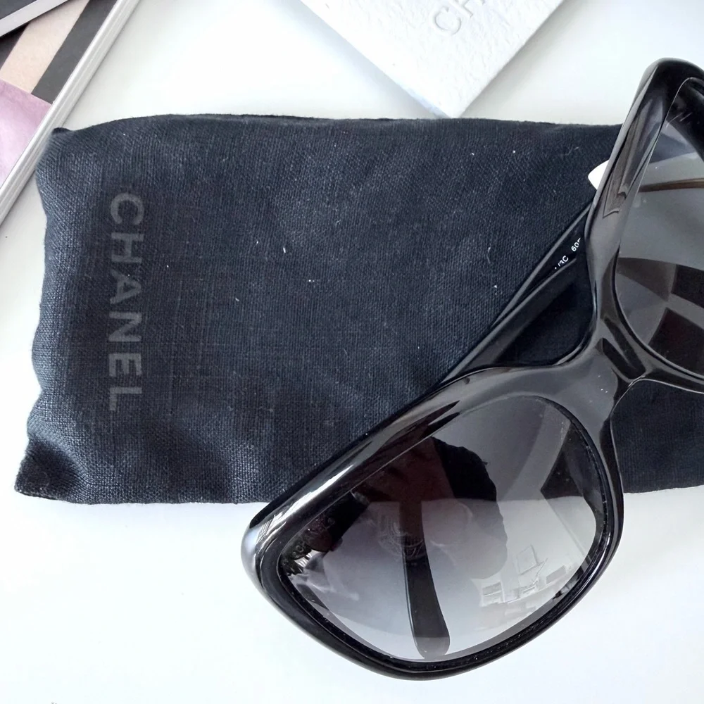 Chanel CC Logo Ribbon‎ Black Acetate Oversized Sunglasses