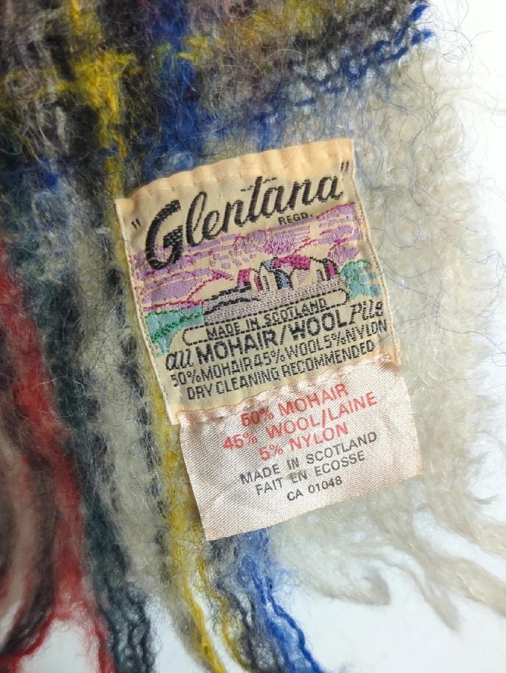 Glentana aesthetic cozy red