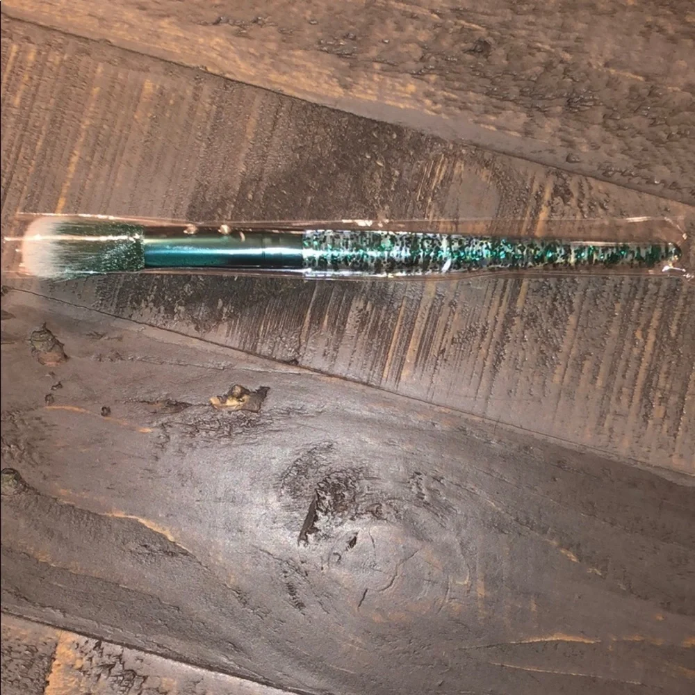 missglam‎ Round Blush P40 Makeup Brush Teal Glitter Handle New