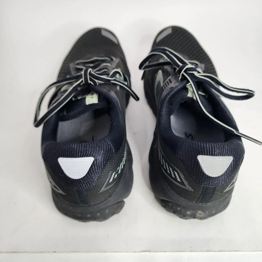 brooks ghost
