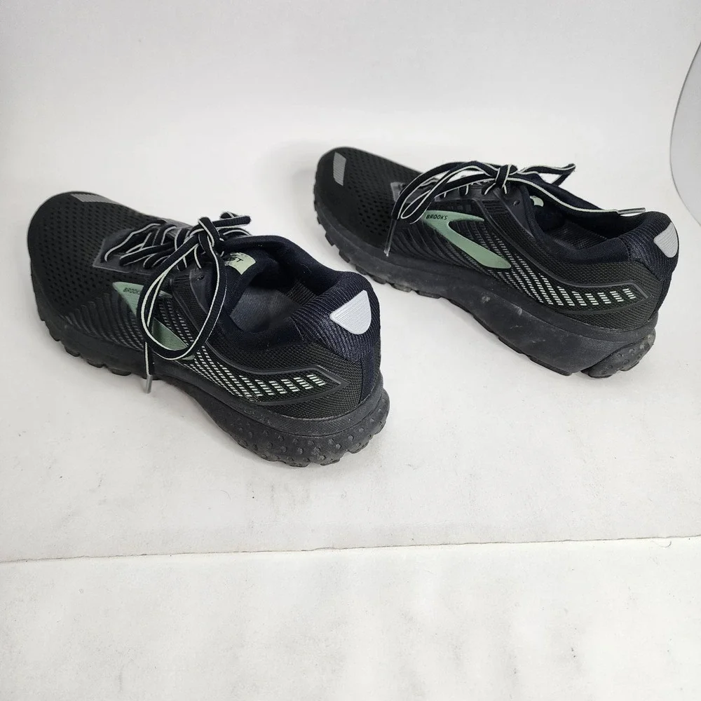 brooks ghost