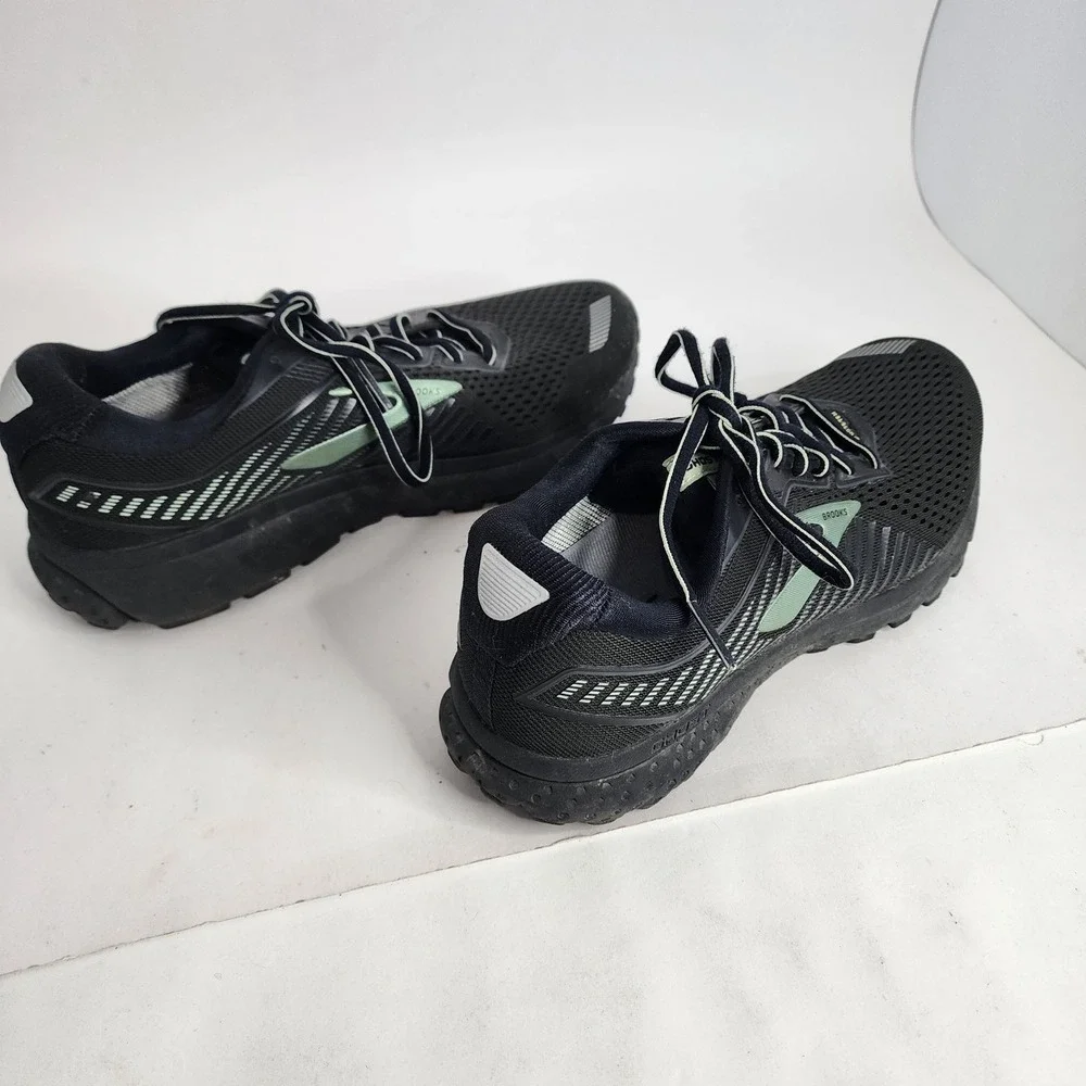 brooks ghost