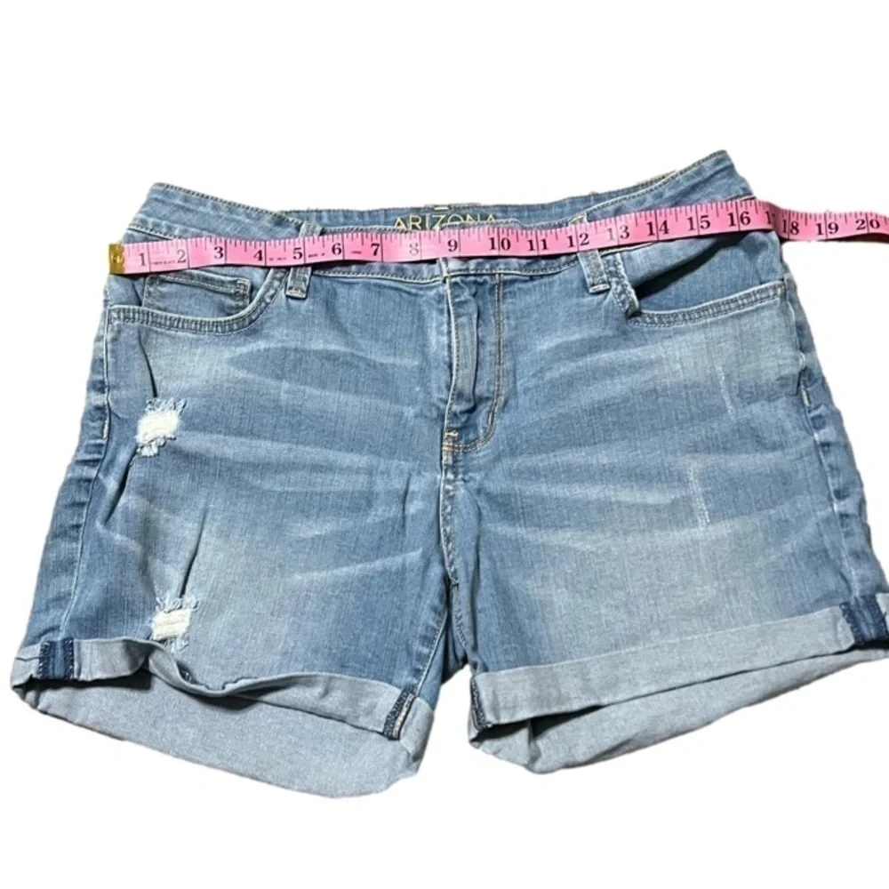Arizona Denim Blue Jean Distressed Shorts Cuffed Hem Cotton Juniors Size 11
