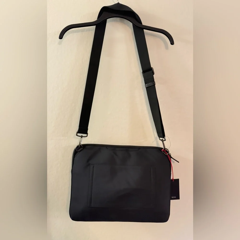 Tumi brand new