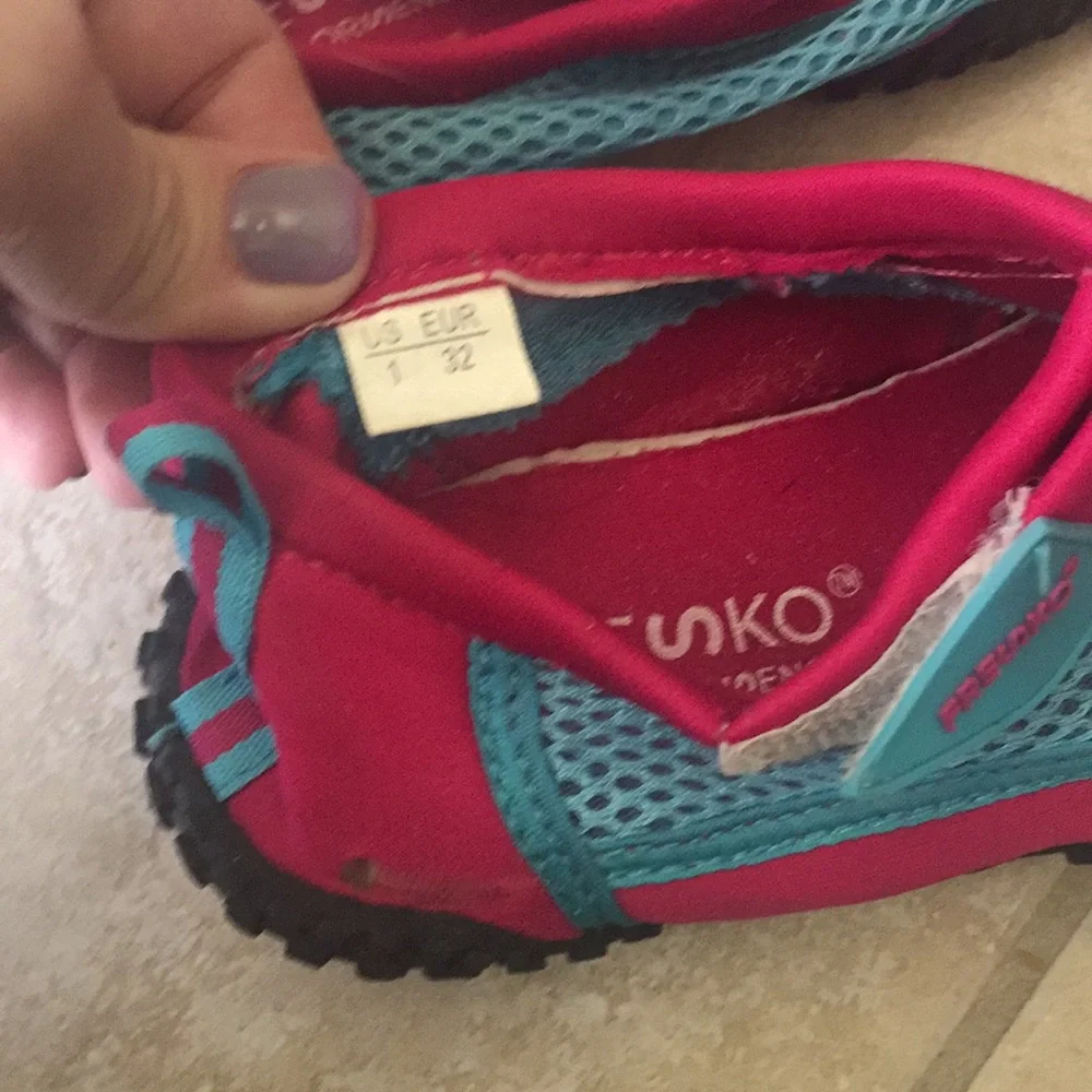 Fresko water shoes