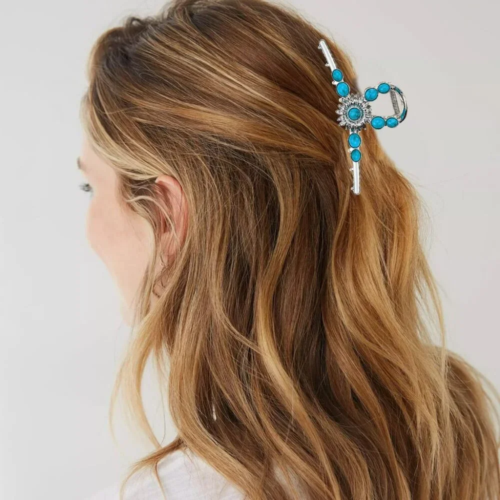 N/A turquoise blue