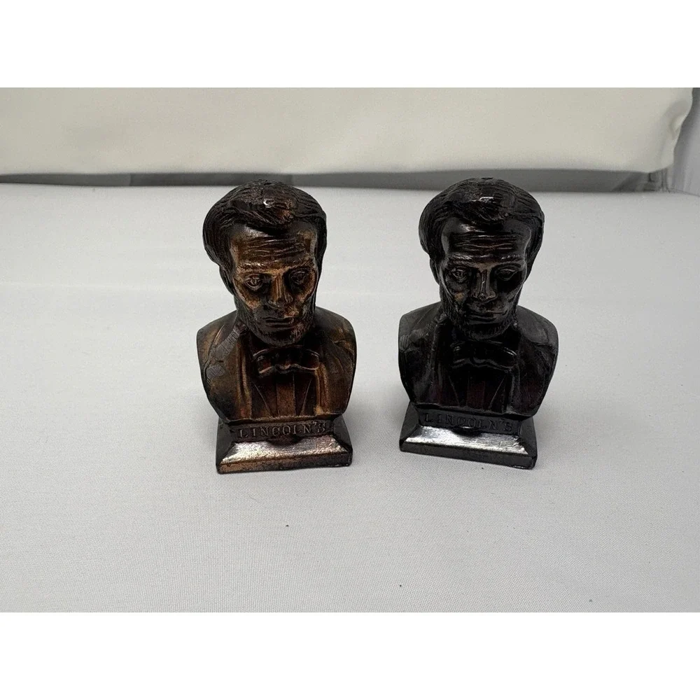Vintage Abraham Lincoln  Bronze Salt & Pepper Shakers Retro President History