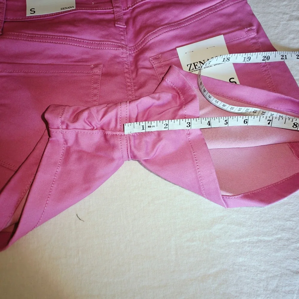 Zenana Outfitters high waisted