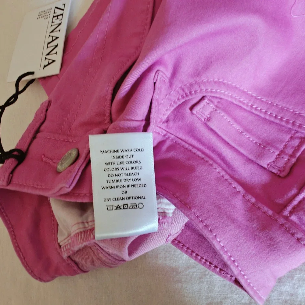 Zenana Outfitters high waisted