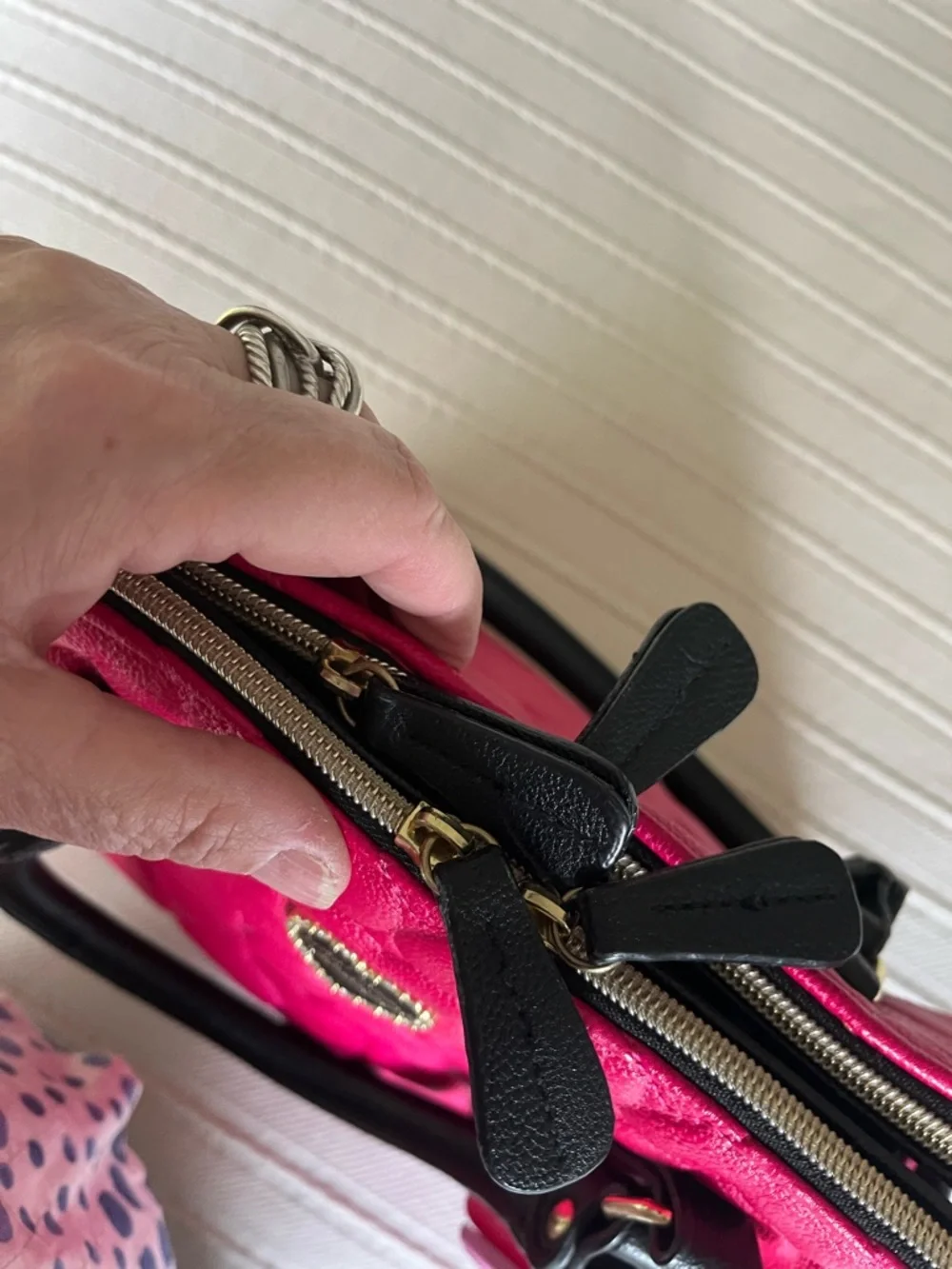Betsey Johnson beg good