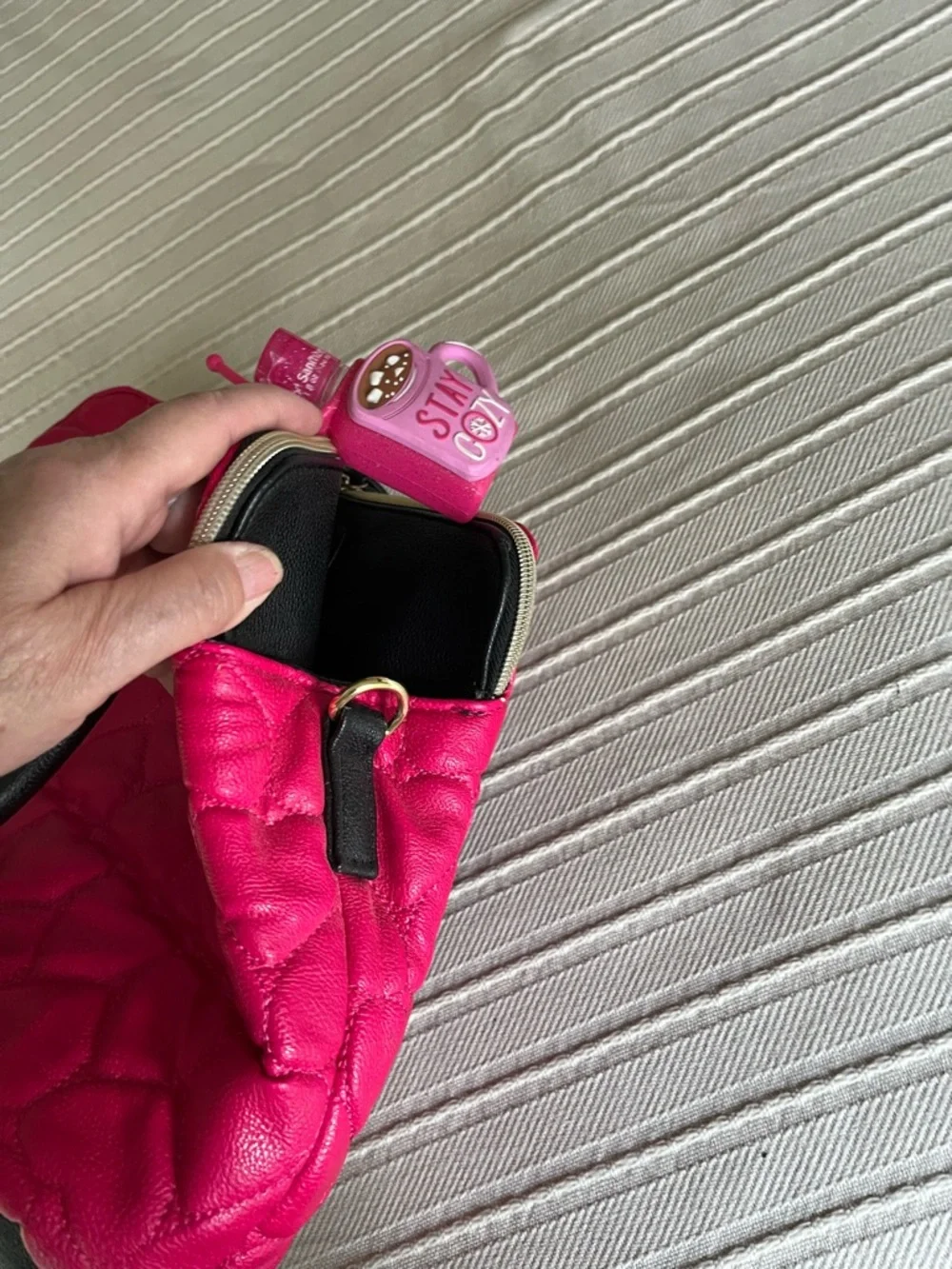 Betsey Johnson beg good