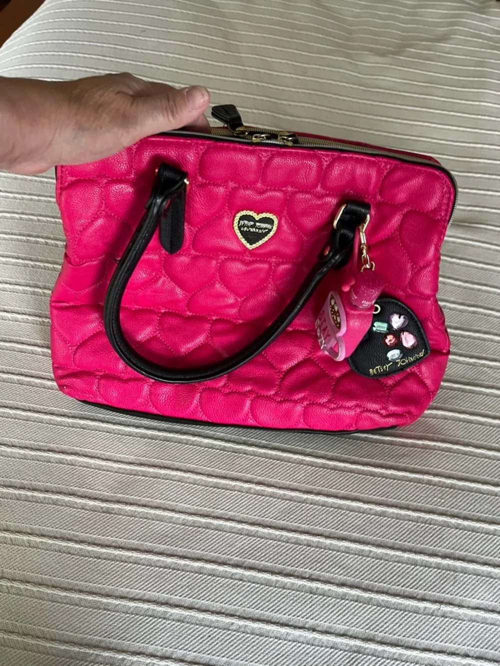 Betsey Johnson beg good