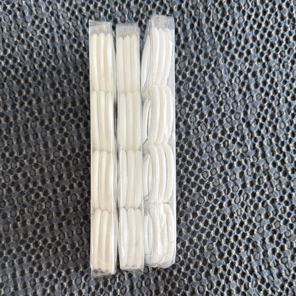 N/A 36 white