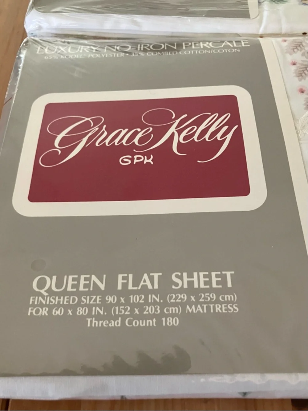 Grace Kelly meadow bouquet
