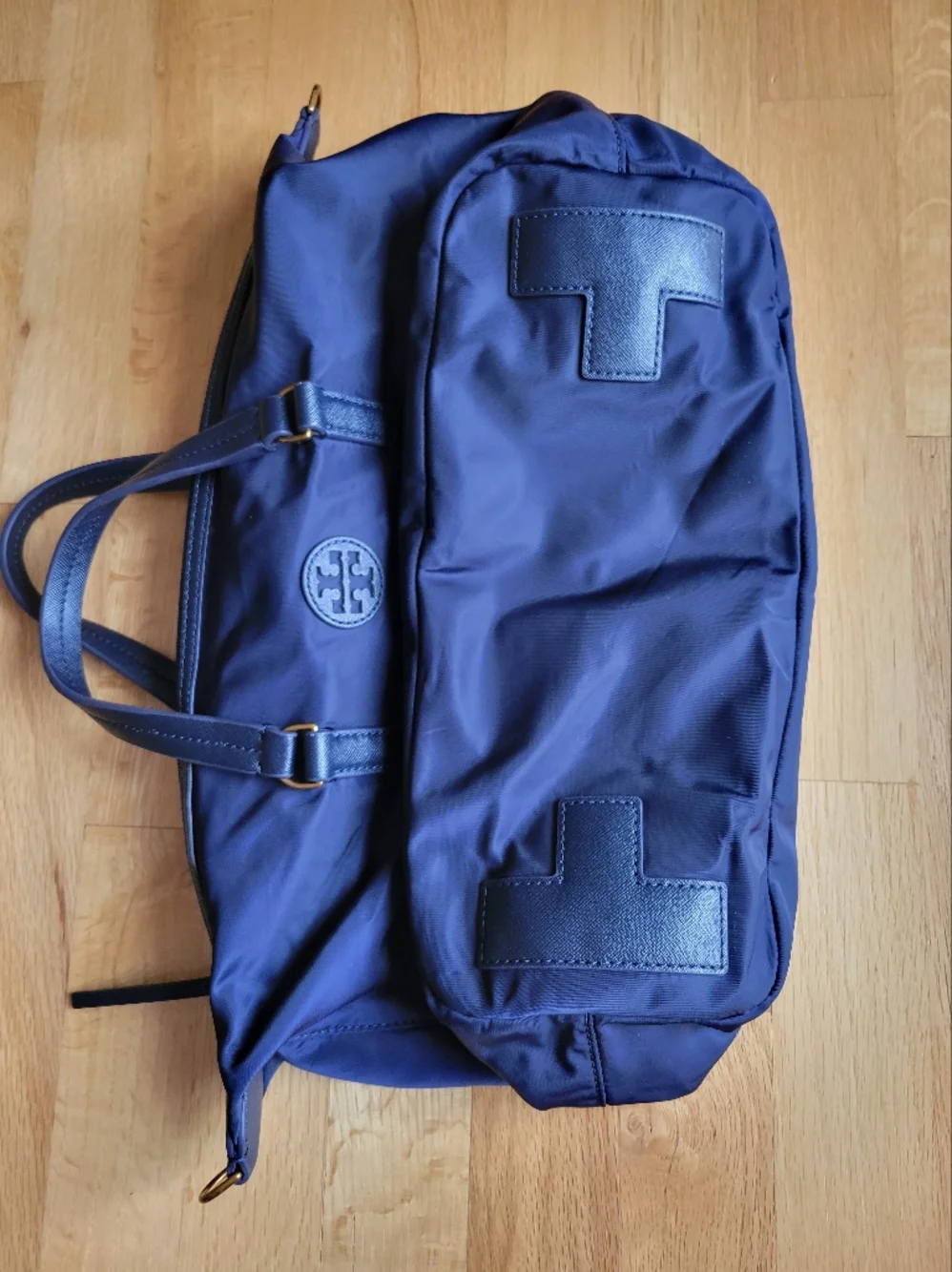 Tory Burch navy mild