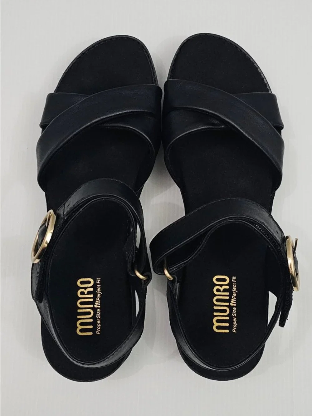 Munro knox sandal