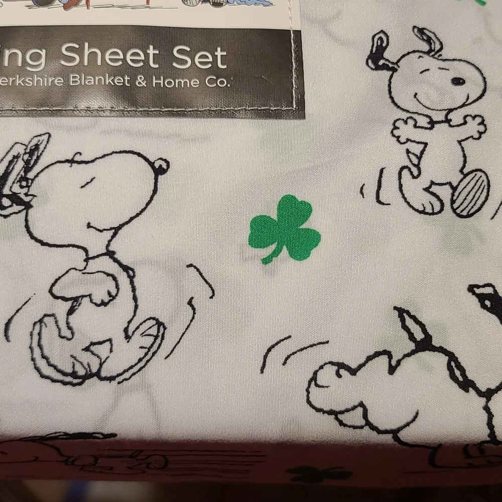 Peanuts new package
