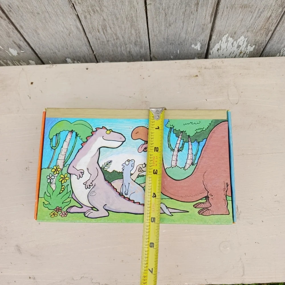 N/A vintage dinosaur