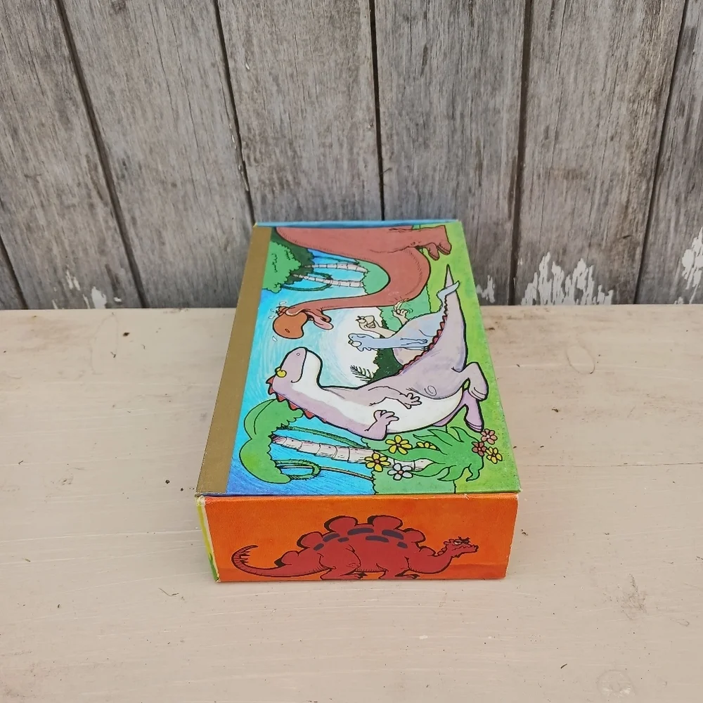 N/A vintage dinosaur