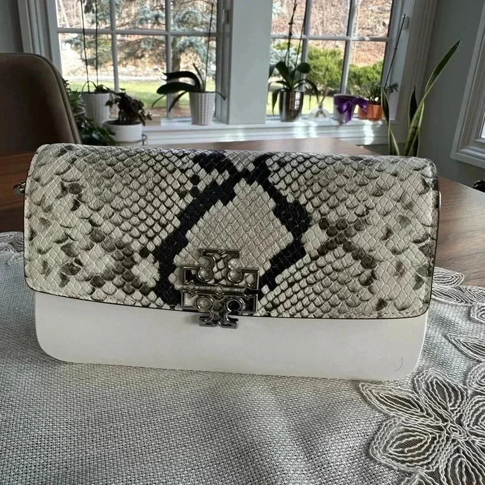 Tory Burch tory burch
