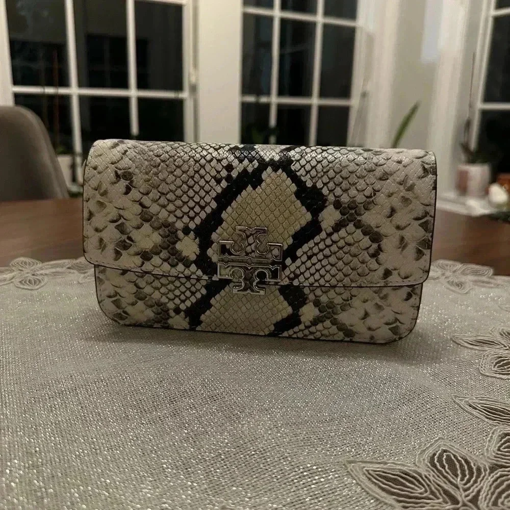 Tory Burch tory burch