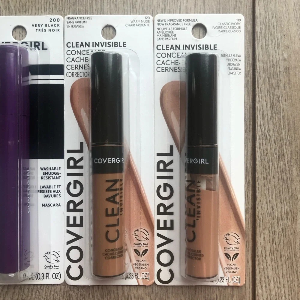 COVERGIRL Mascara & Clean Concealer Bundle