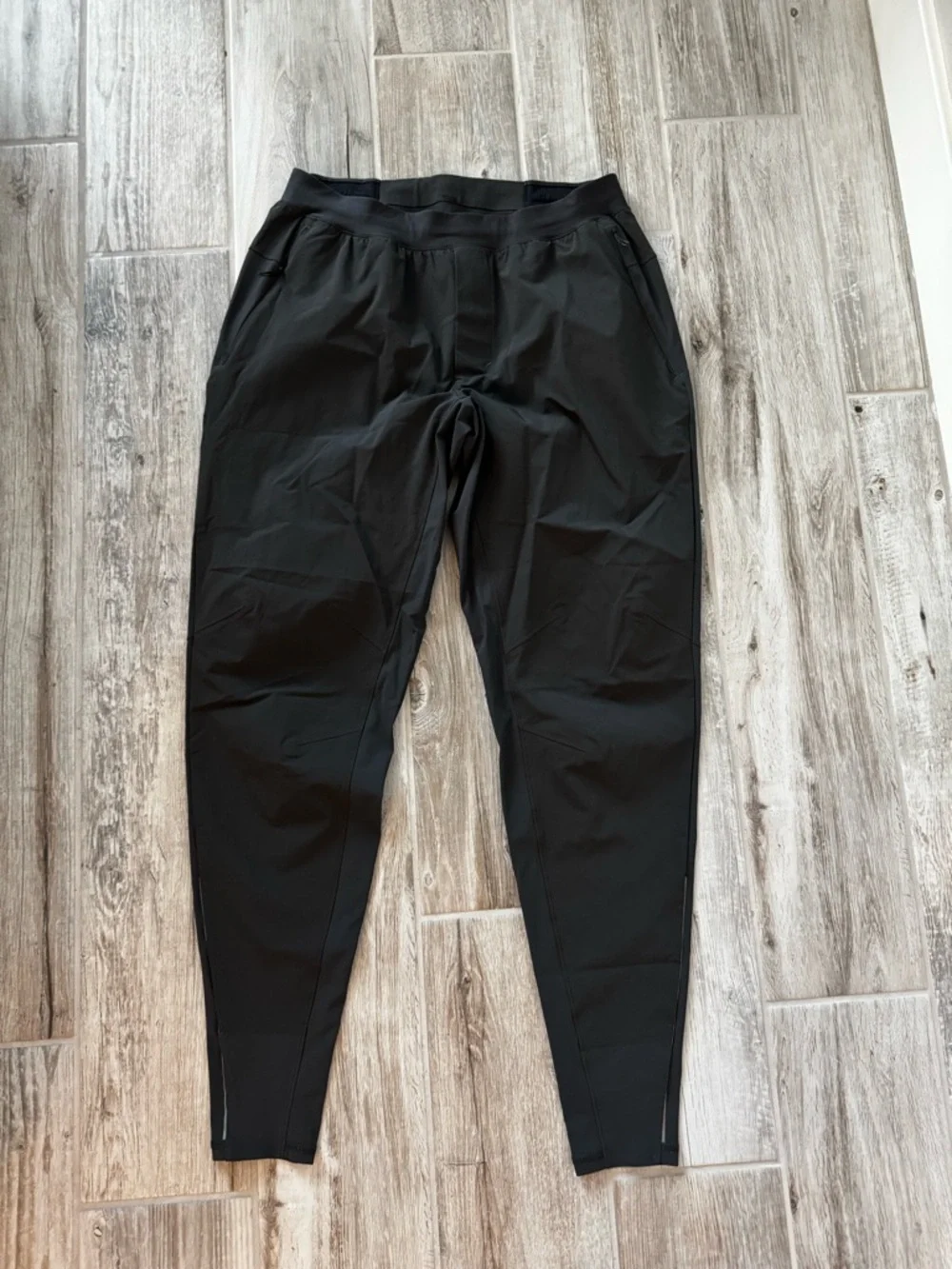 lululemon athletica size medium