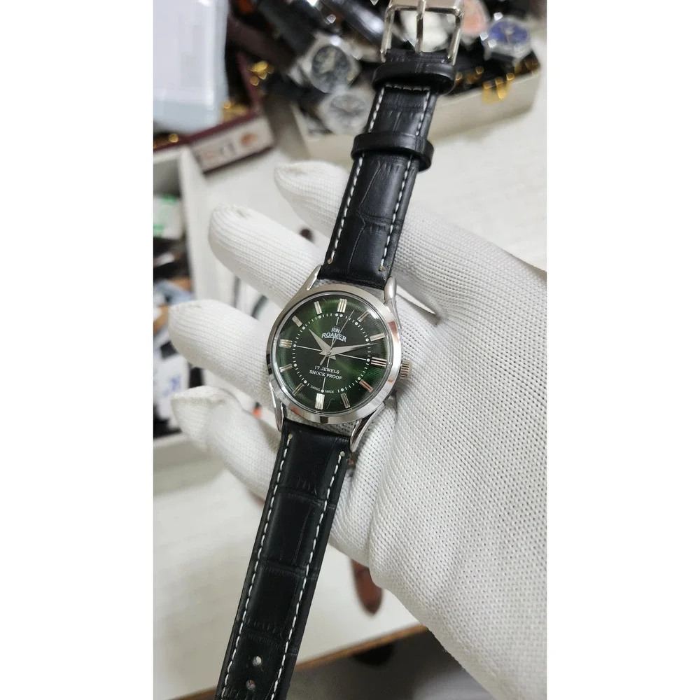 Roamer this watch