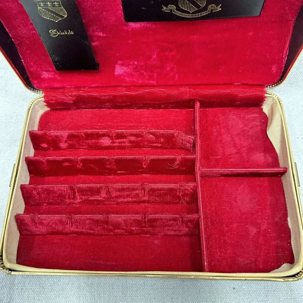 Vintage Shields Men's Accessory Jewelry Case‎ Organizer Faux Leather Red Velvet
