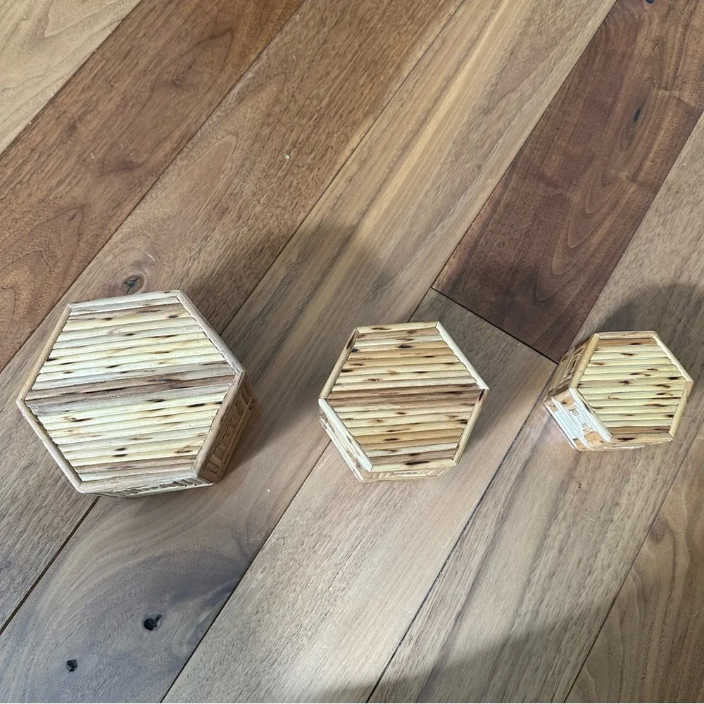 Vintage Hawaii 3 Nesting Bamboo Trinket Boxes