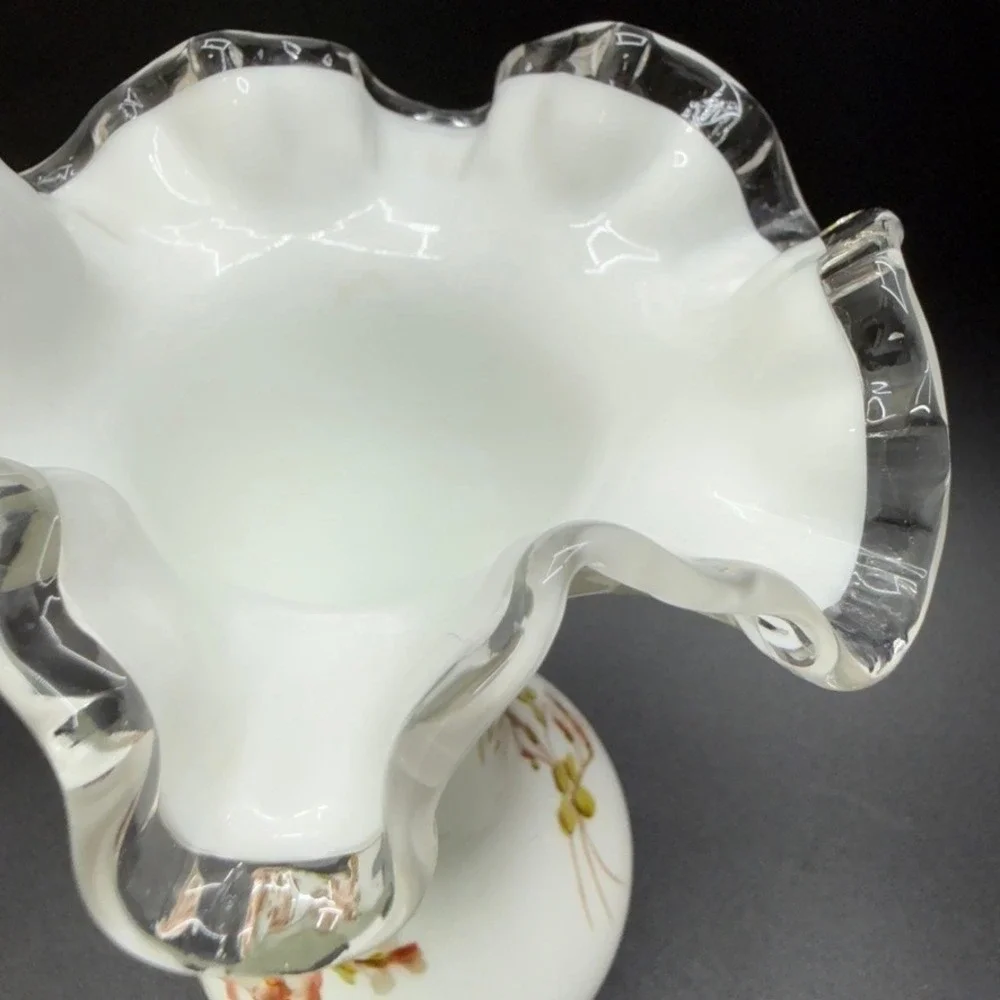 Fenton vintage milk