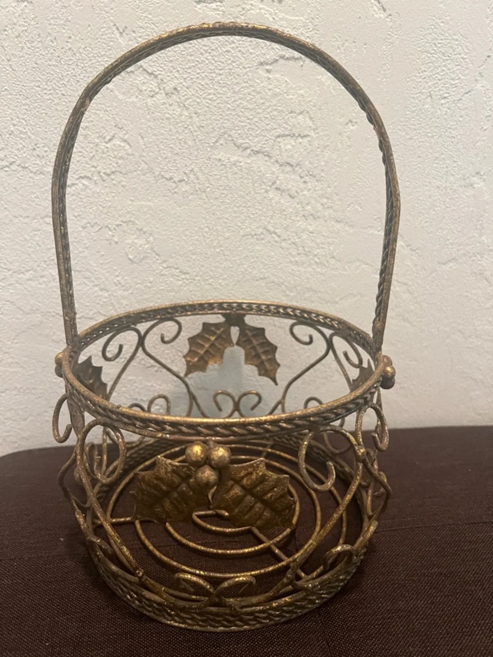 #1911** Vintage Decorative Gold Metal Holly Basket with Handle