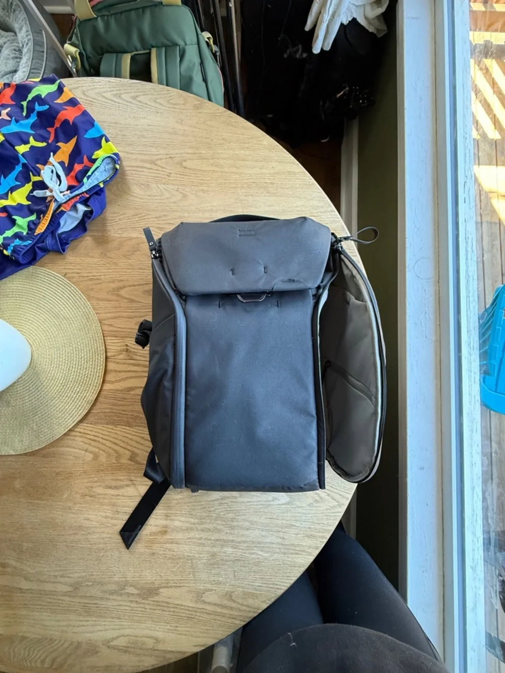 Black 20L peak design camera backpack like new