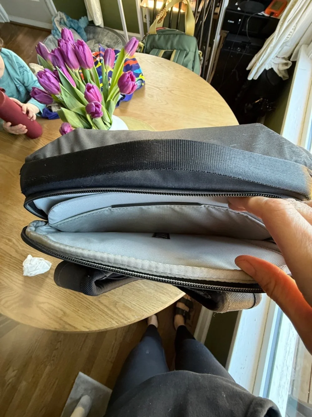 Black 20L peak design camera backpack like new
