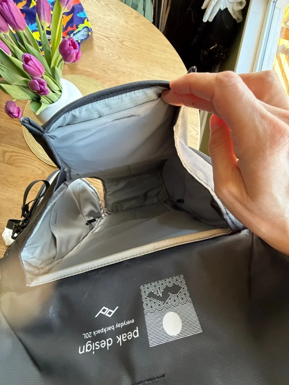 Black 20L peak design camera backpack like new