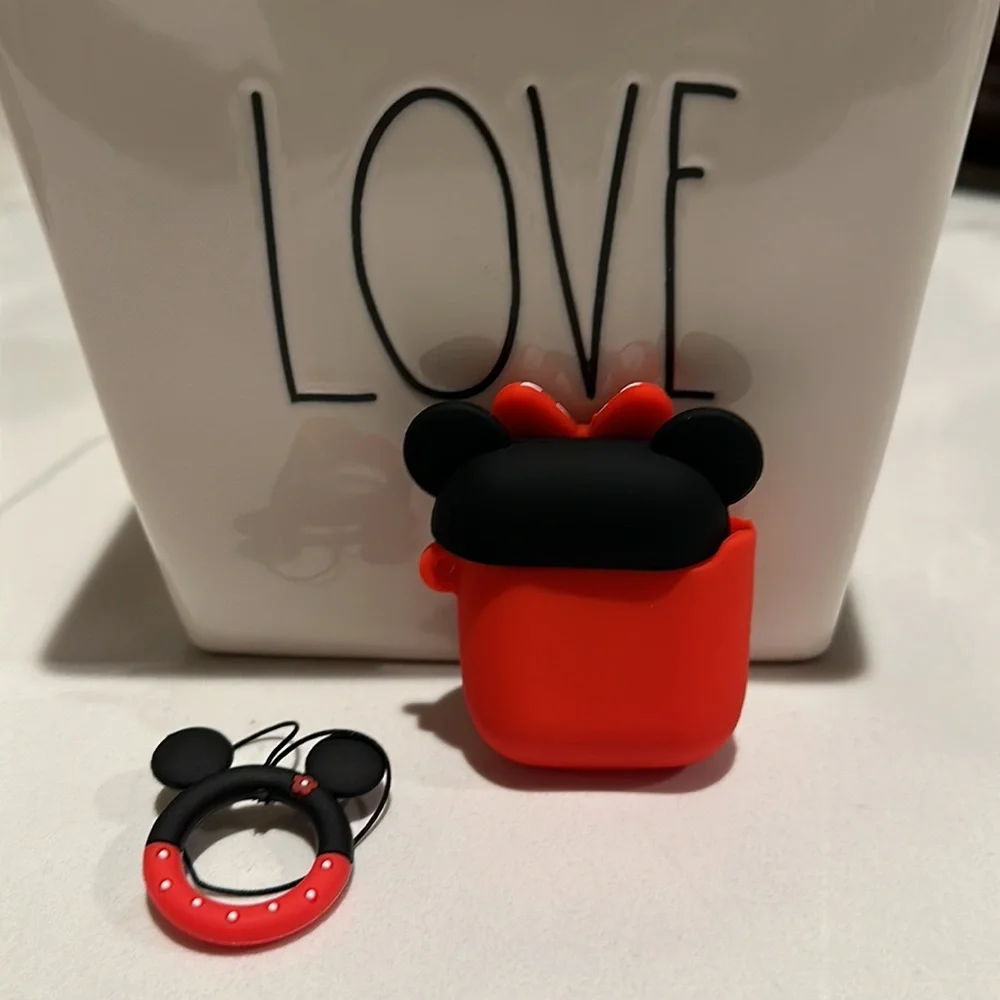 Minnie mouse silicone airpods case new