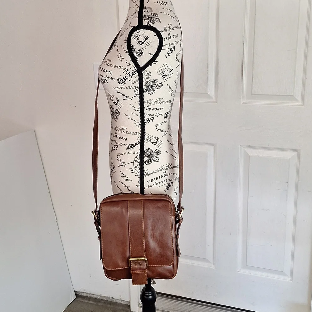 Hide Sign Leather Crossbody Messenger Bag