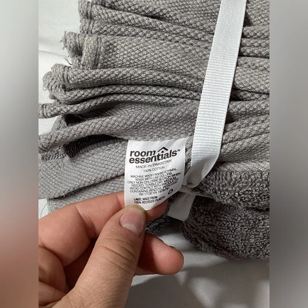 Room Essentials 8 Pack 100% Cotton Gray Washcloths