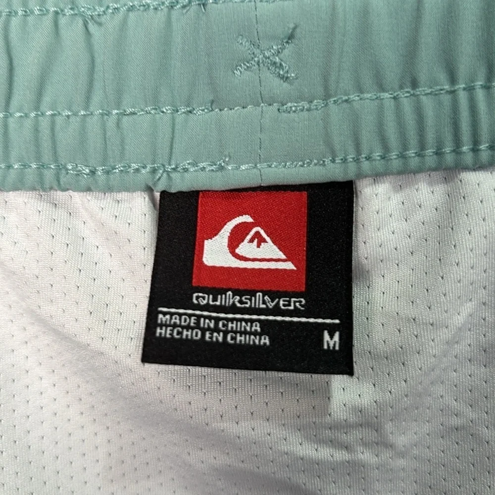 Quiksilver color jade