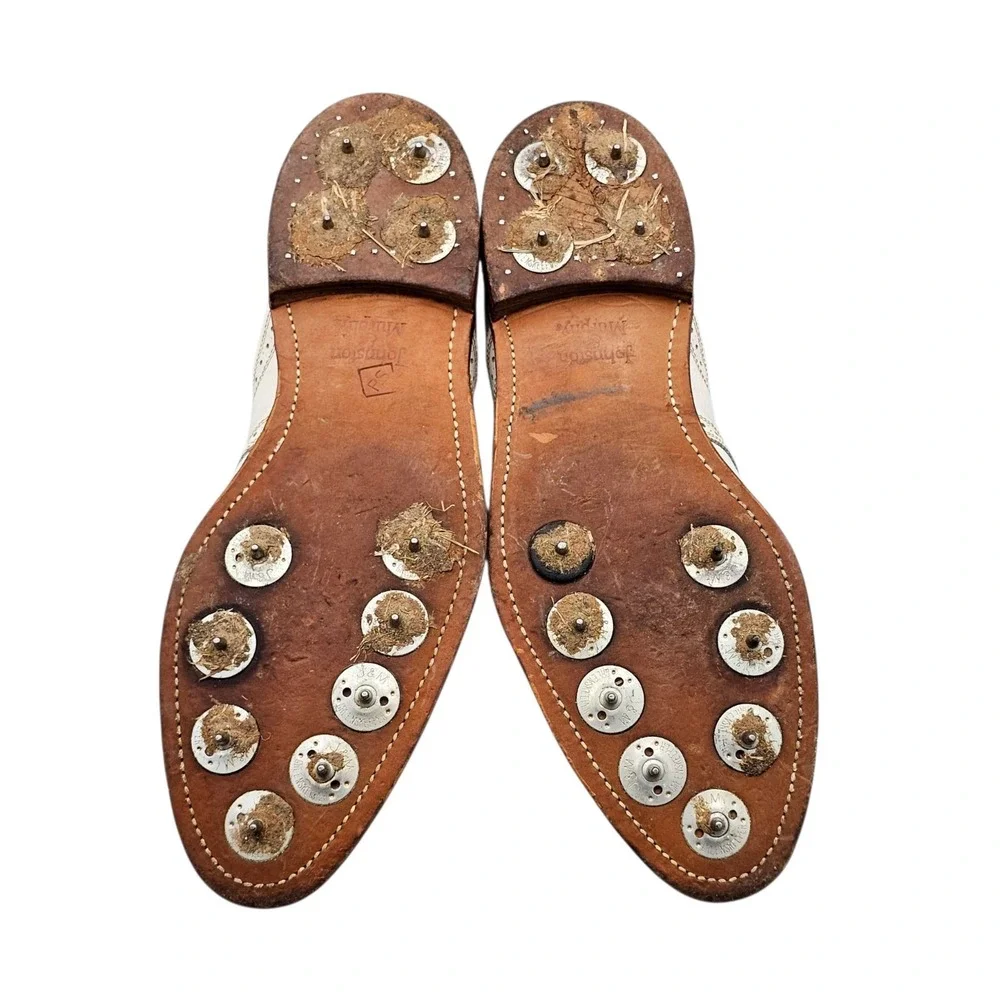Johnston & Murphy metal cleats