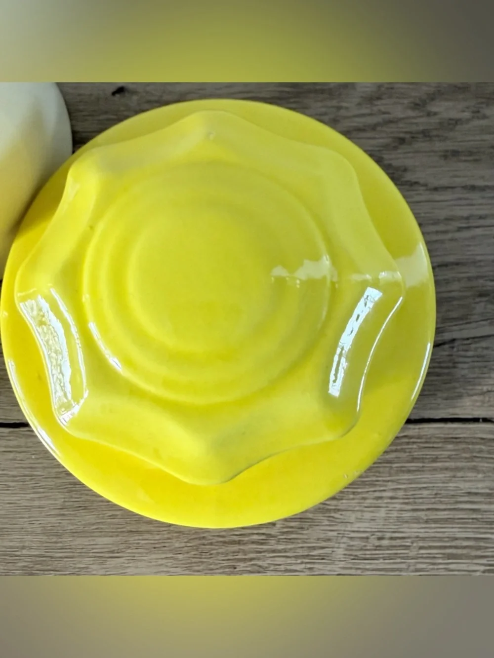 Vintage Holiday Designs Yellow Flowers CeramicGlazed Canister Yellow Lid Retro