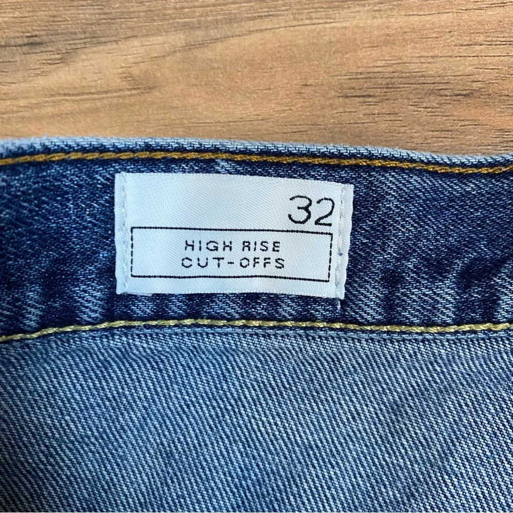 GAP high rise