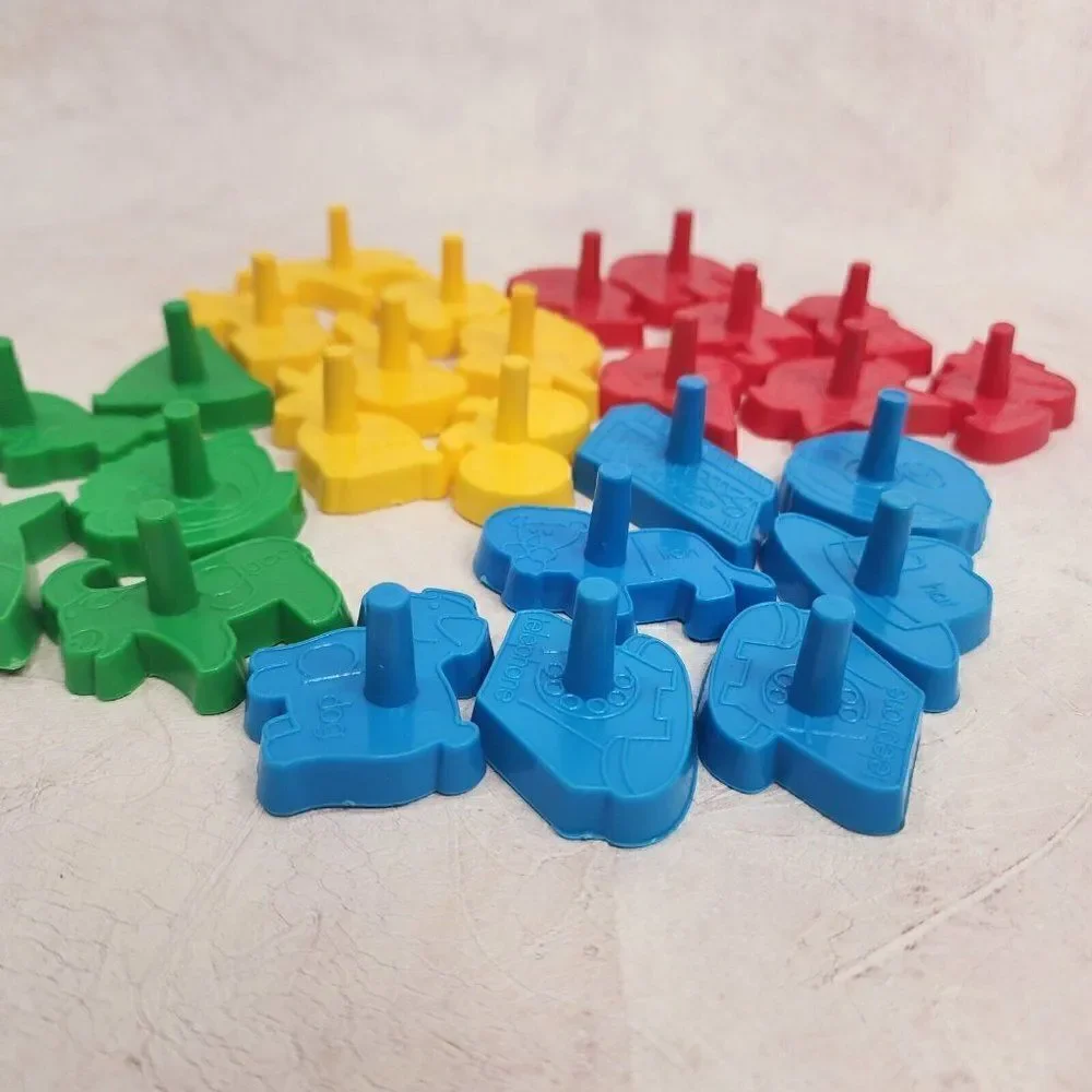 Vintage 1977 Wilton alphabet shaped‎ cookie cutters set of 26 pieces