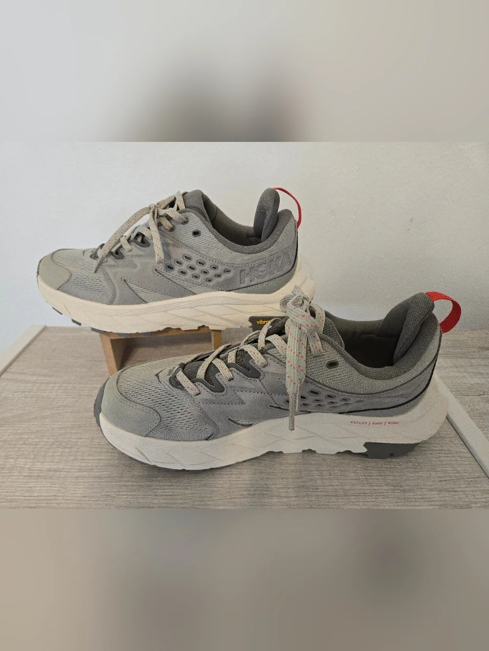 Hoka One One hoka one