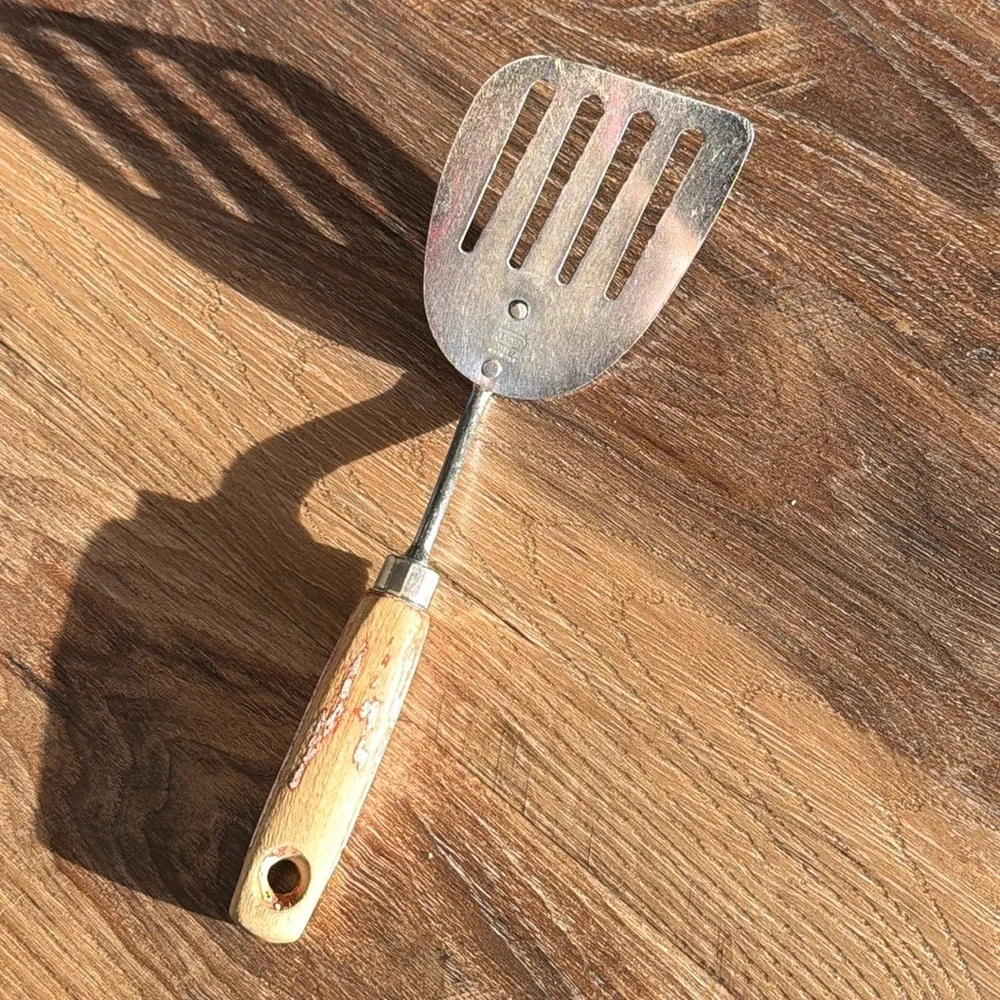 Vintage EKCO Short Handle Slotted Angled Spatula Wood Grip Chromium Plated