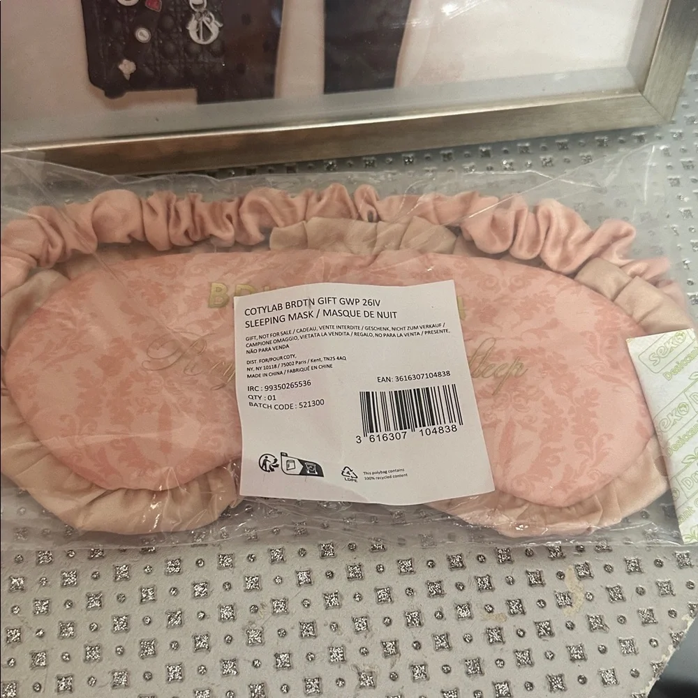 Bridgerton satin eye