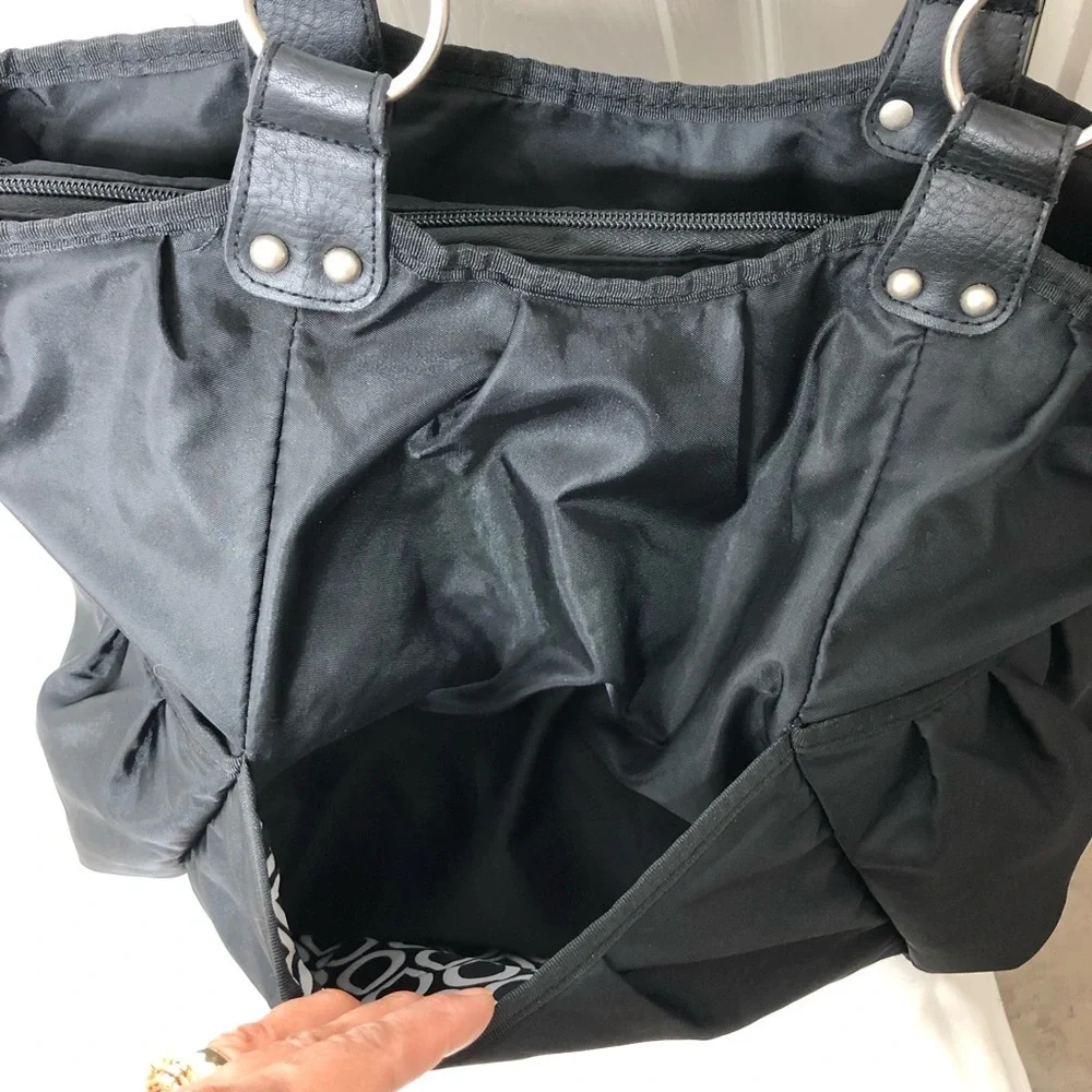 Carter's Nylon Black Multi Pocket Large Size Shoulder Diaper Bag & Changing Pad